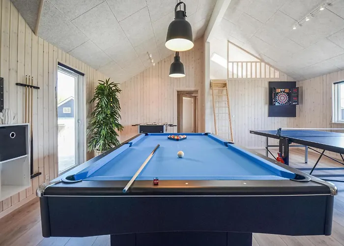 8 Bedroom Beautiful In Дом отдыха